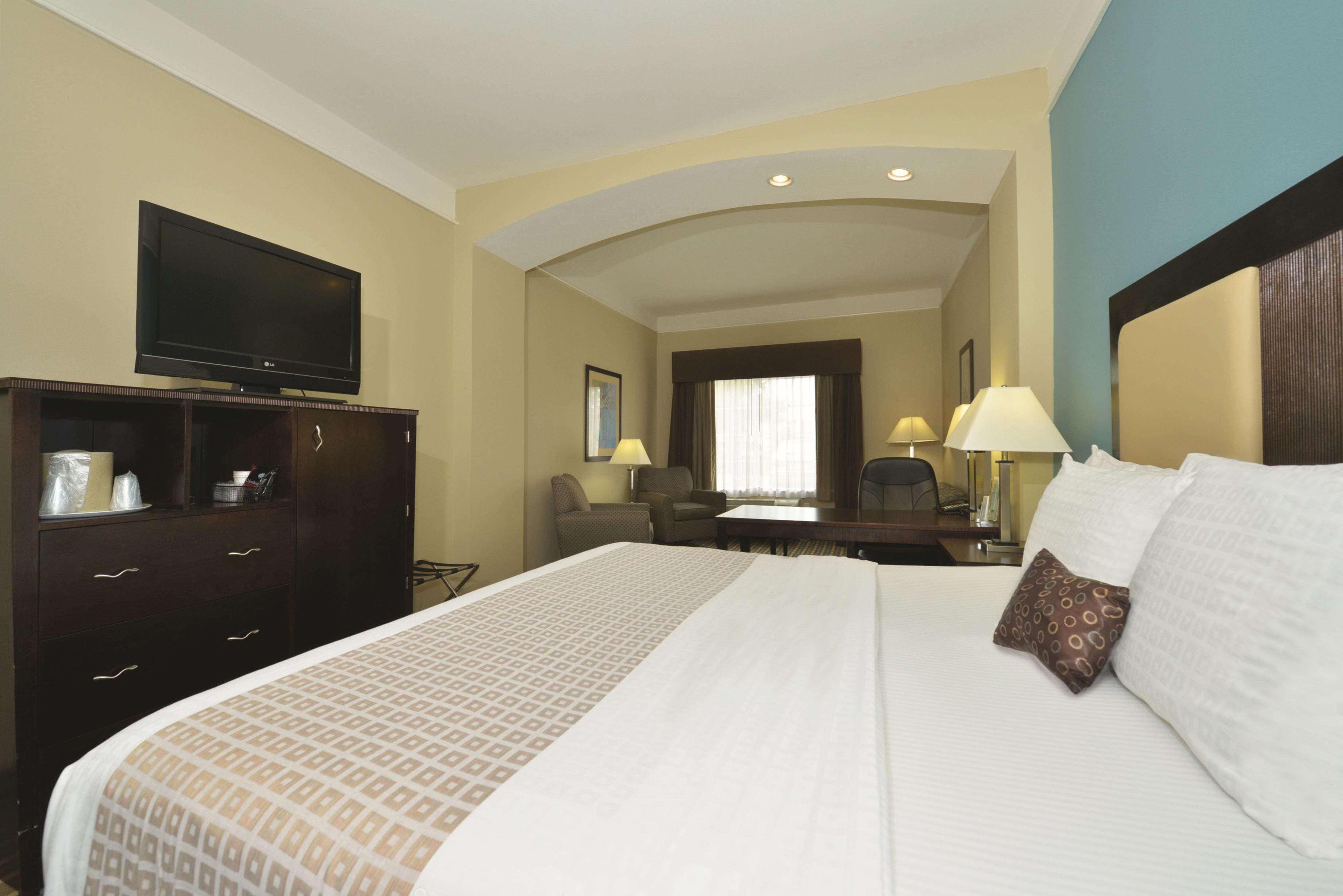 La Quinta By Wyndham Savannah Airport - Pooler Dış mekan fotoğraf
