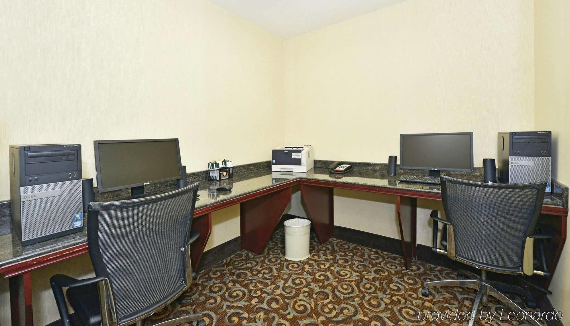 La Quinta By Wyndham Savannah Airport - Pooler Dış mekan fotoğraf